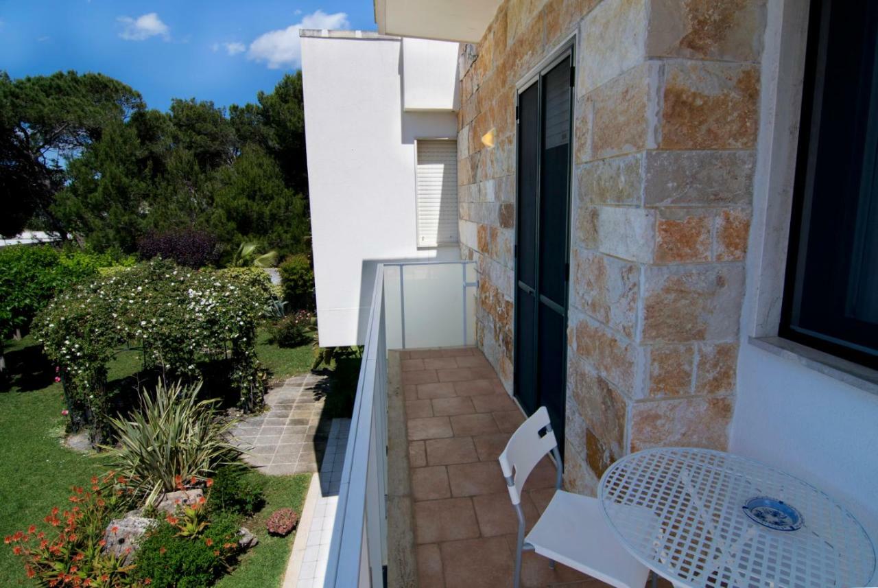 B&B Neptunia Fronte Mare Torre Specchia Ruggeri Exteriör bild